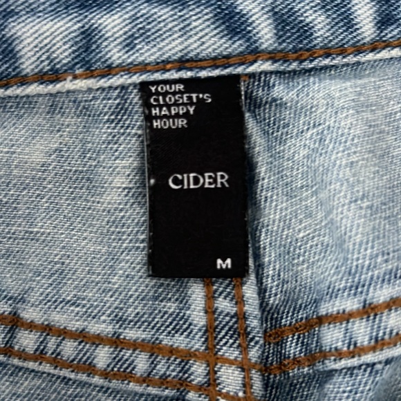 Cider heart denim shorts size M - Picture 4 of 4